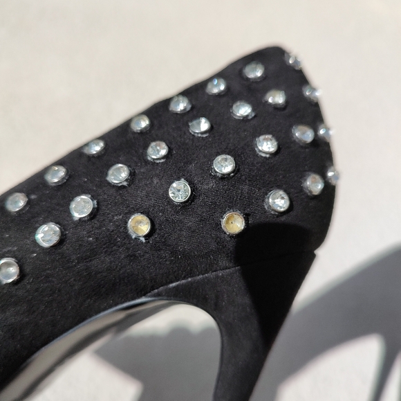 Aldo black suede studded rhinestone pointy toe stiletto - Picture 7 of 16